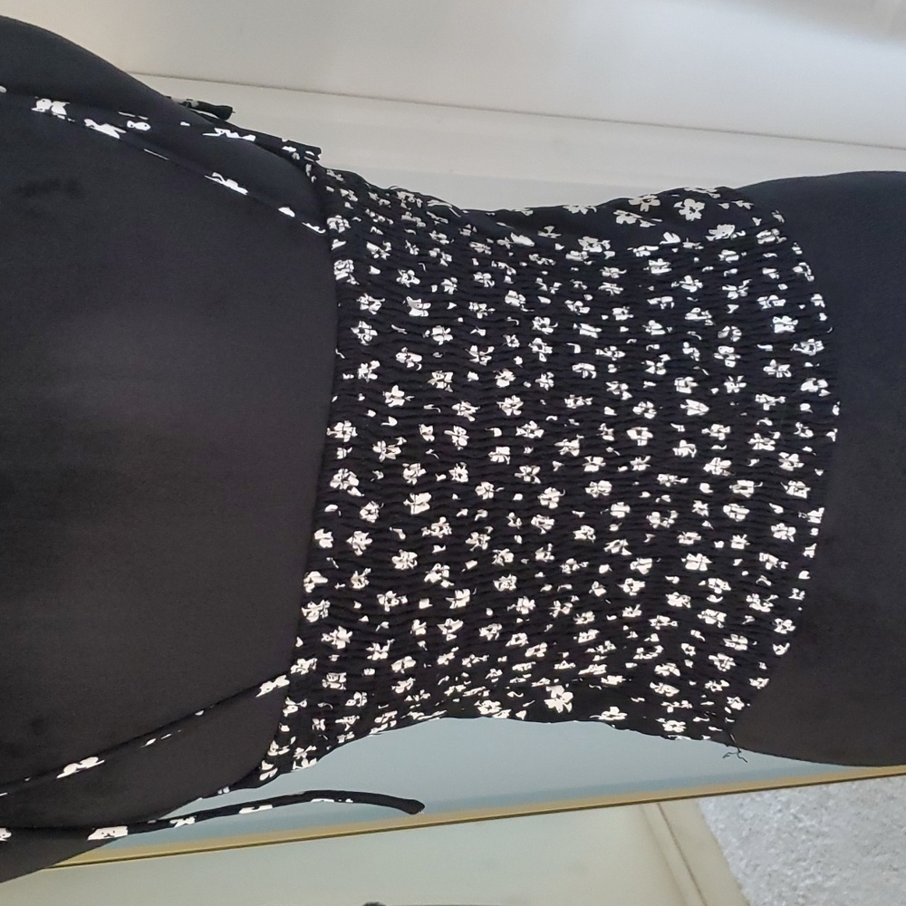 Mi Ami top S black white floral - Picture 4 of 7